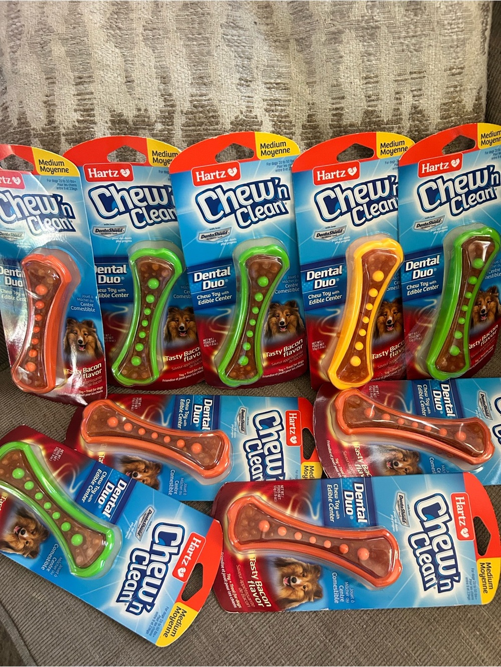 Hartz Chew'n Clean Dental Duo Dog Toy - Orange & Green pack of 9